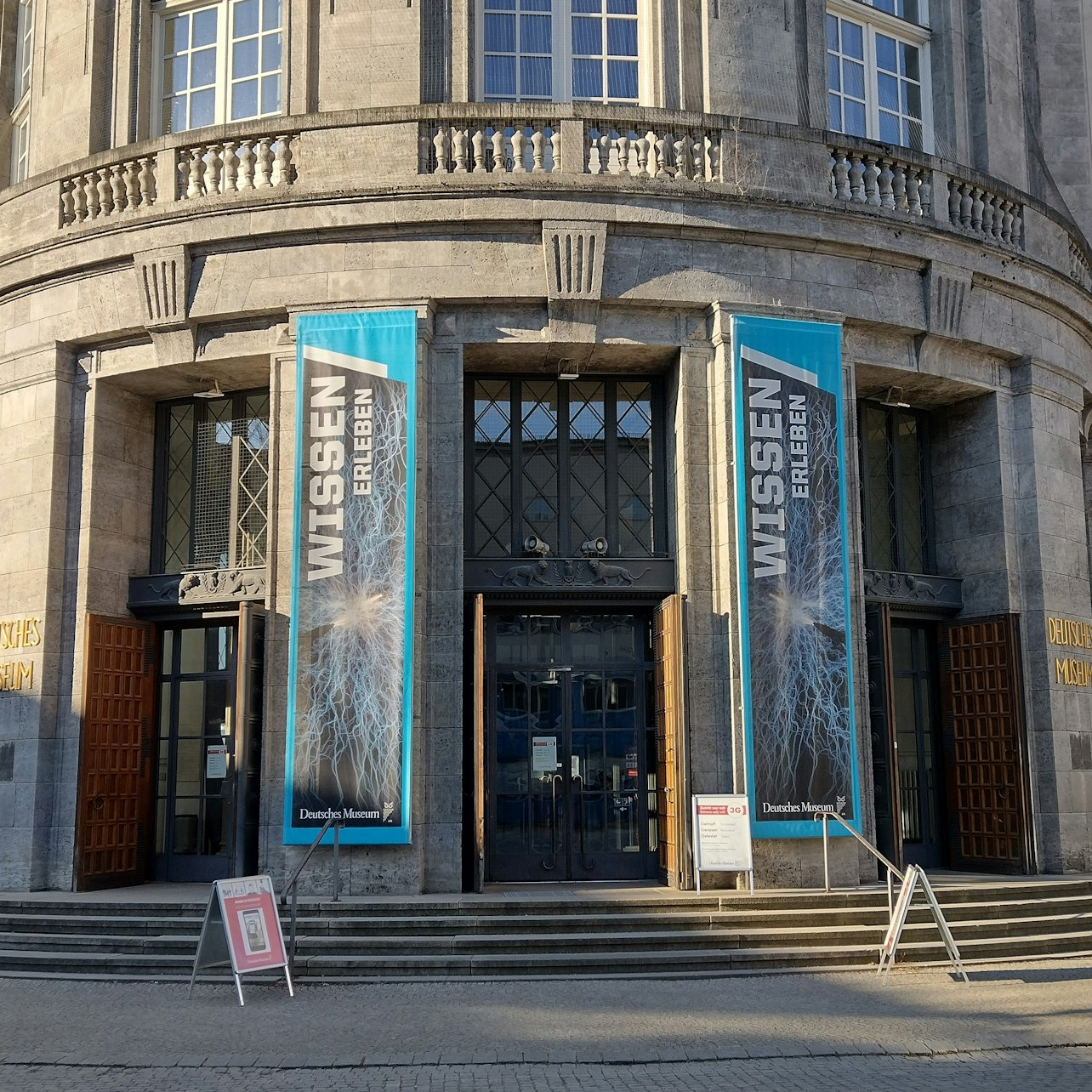 Visit the Deutsches Museum with Paul - Photo 1 of 3