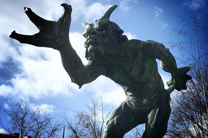 Discover the mystery of Danish folklore as you wander among legendary creatures like trolls and dragons. Experience the tales that shape Copenhagen's landscape through captivating audio narratives.