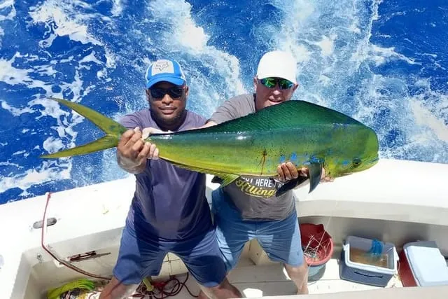 FISHING PRO CHARTERS - Boat Excursion - Mar-Quesa - Photo 1 of 13