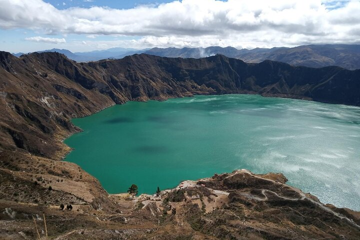 Adventure in Quilotoa Lagoon by Lead - Photo 1 of 14