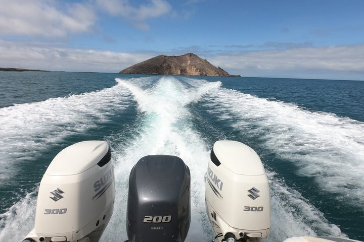 Isla Pinzón - Day Tour - From Santa Cruz - Islas Galápagos - Photo 1 of 15