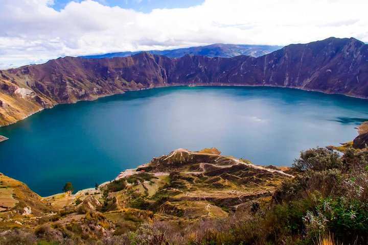 Quilotoa Lagoon Ecuador