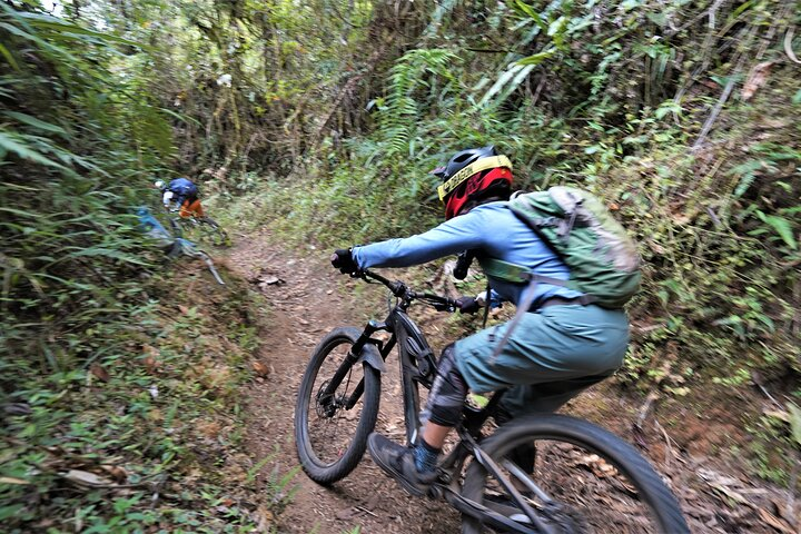 Ultimate Ecuador Mountain Biking Expedition 9 days - Photo 1 of 15