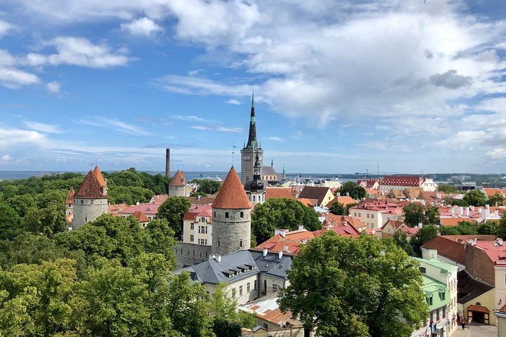 Explore Tallinn in 60 minutes with a Local - Photo 1 of 7