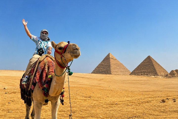 2 Days package Exploring Giza pyramids plus Egyptian museum and red sea - Photo 1 of 10