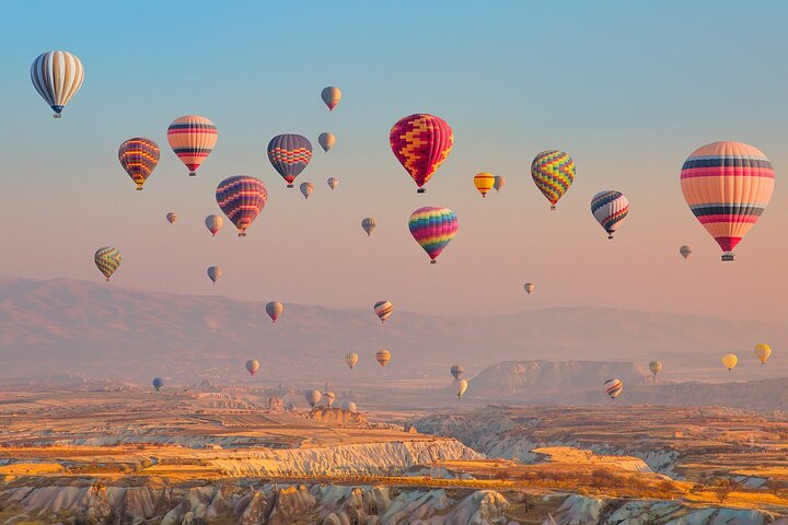 2 Hours Hot Air Balloon Tour in Luxor Egypt including Boat Tour - Photo 1 of 8