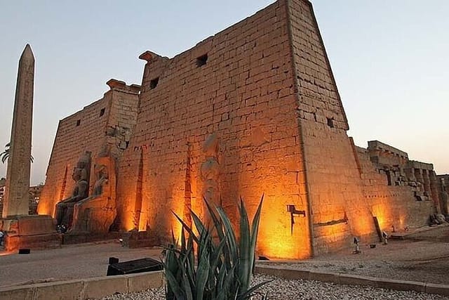 ルクソール の 5_days 4 nights Nile Cruise from Luxor to Aswan