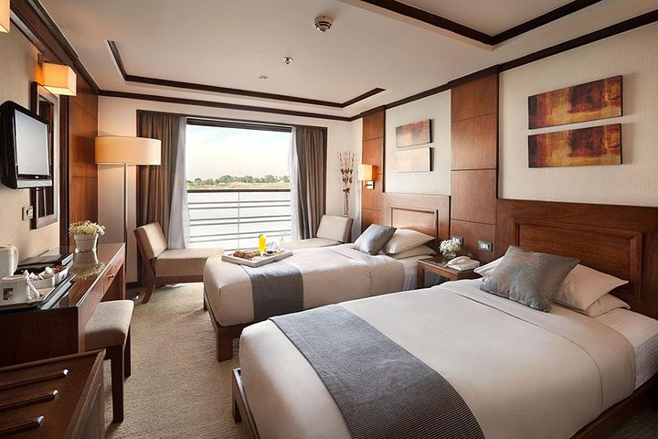 4 nights on 5 stars cruise luxor&Aswan tours&hot air balloon from Cairo by plane - Photo 1 of 20