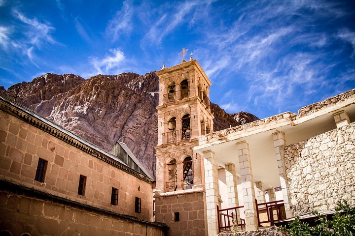 5 Hours Trip from Cairo to El Mokkatm Mountain Cave Church - Photo 1 of 15