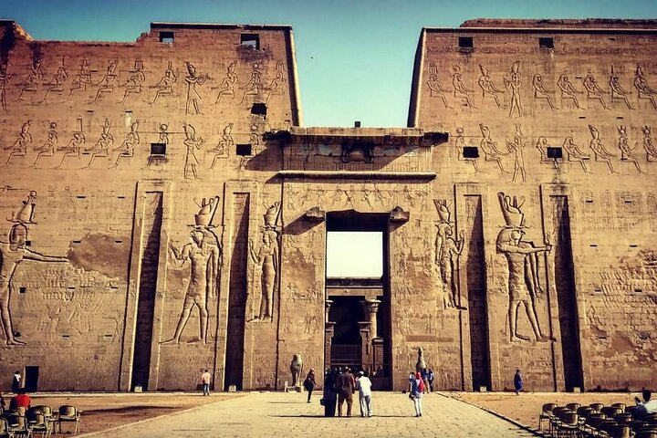 6 Days 5 Nights Nile Cruise Dahabya From Luxor To Aswan & Abo Simple - Photo 1 of 6