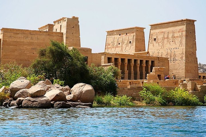 A private tour of the temple of Philae with a French-speaking Egyptologist guide - Photo 1 of 6