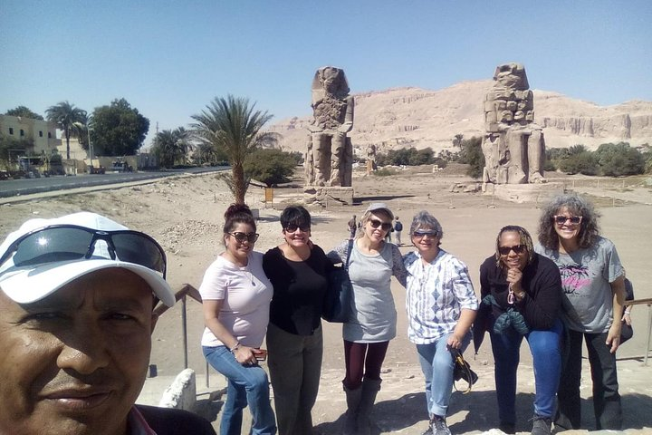 Amazing Luxor East and West Bank Guided Tour with Lunch From Luxor Airport/Hotel - Photo 1 of 25
