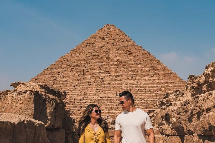 All inclusive Private Trip Giza pyramids Sphinx Camel,Lunch - Photo 1 of 20