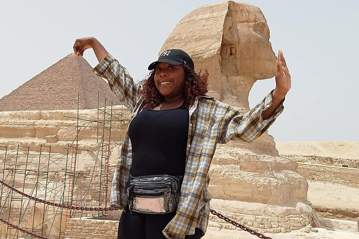 Half Day Tour Giza Pyramids &Great Sphinx with Private Tour Guide - Photo 1 of 14