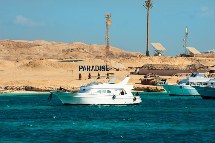 Boat Trip to Paradise Island (Hula Hula) With Lunch From Hurghada - Photo 1 of 14