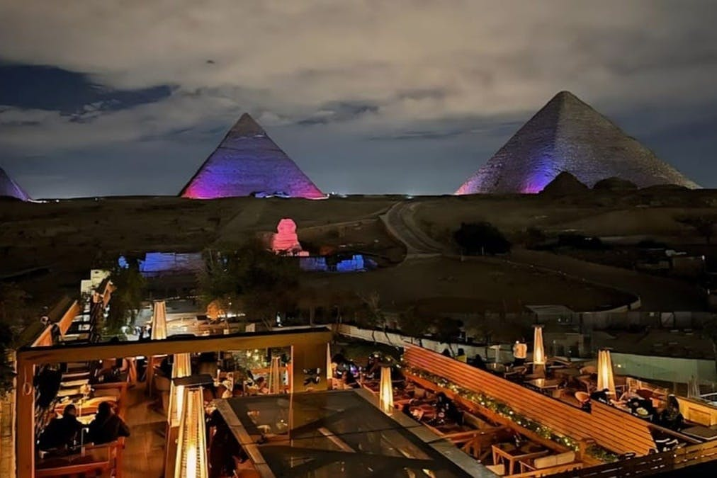 Cairo: Dinner at The Great Pyramid Inn + Transfers - Photo 1 of 4