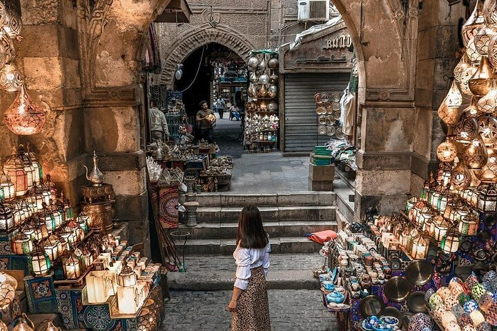 Cairo Layover Tour for Shopping Tour around Giza - Photo 1 of 6