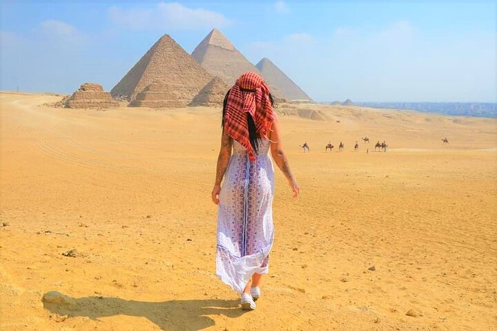 Cairo Stopover Tour the Giza Pyramids & National Museum With Airport Transfers  - Photo 1 of 16