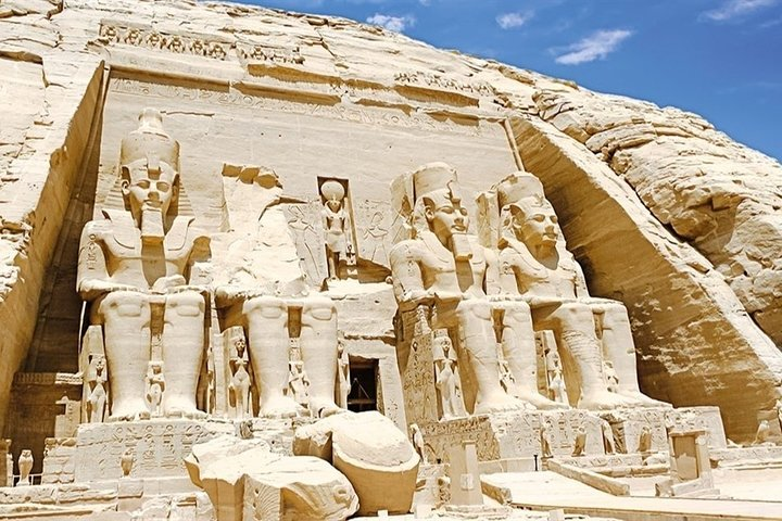 cheap trip : Tour to Abu Simbel Temple - Photo 1 of 2