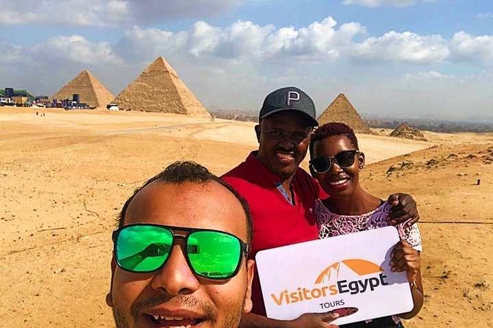 Day Tour at Giza Pyramids and Felucca Sunset Tour in Cairo - Photo 1 of 8