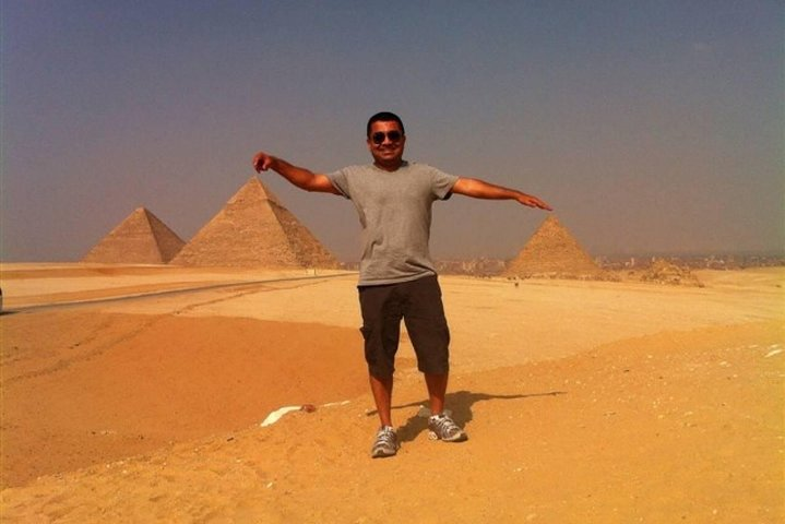 Day Tour to Giza Pyramids Memphis City Saqqara and Felucca on the Nile - Photo 1 of 16