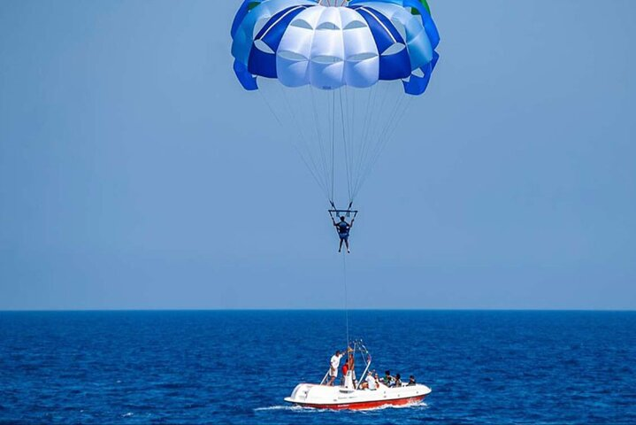 Elevate Your Experience: Parasailing Fun in Hurghada  - Photo 1 of 6