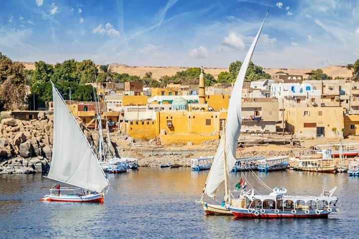 Felucca sailing-boat Ride, tour in Luxor to discover Hapy Nile - Photo 1 of 18
