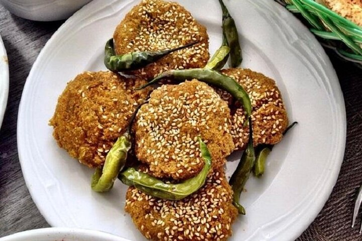 Food tour to traditional Egyptian restaurants from cairo or giza - Photo 1 of 13