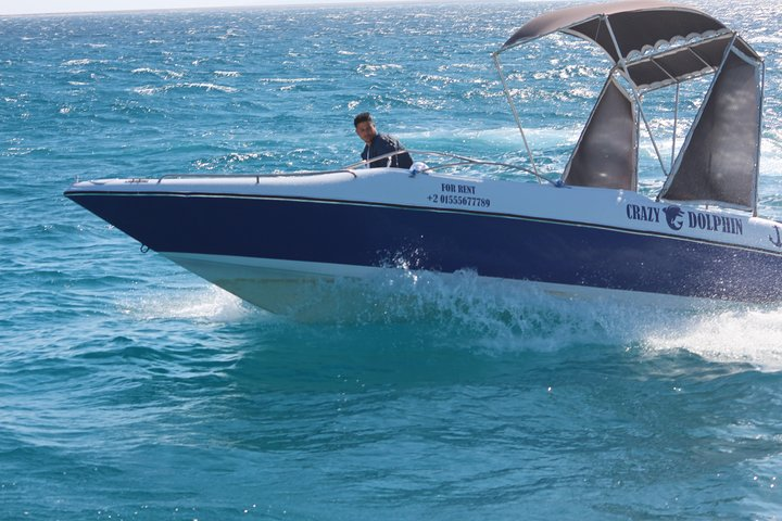 Paradise Island trip by a speed boat Hurghada
