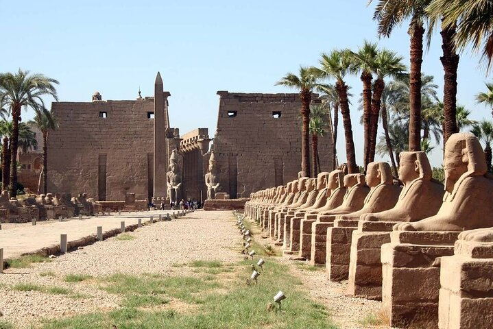 From luxor special Nile cruise program for 3 nights with plane ticket from Cairo - Photo 1 of 5