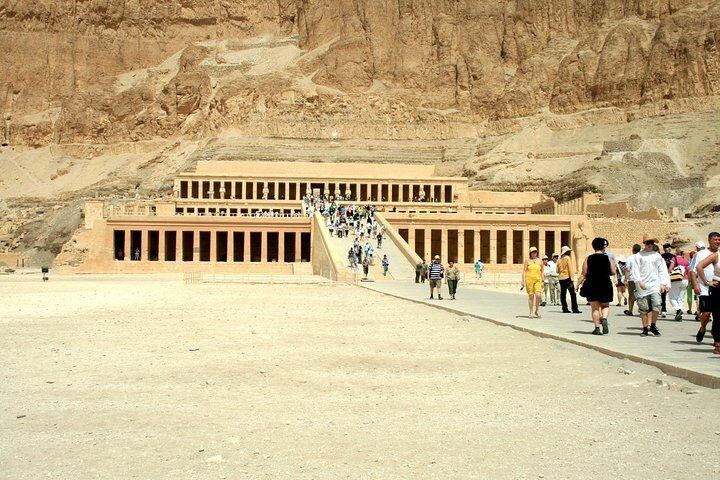 Luxor Day Tour: Explore Valley of Kings,Queens, Hatshepsut Temple - Photo 1 of 13
