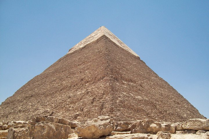 Chefren ( Ka-f-ra ) Pyramid
