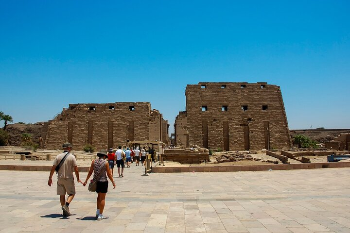 Full-Day Private Guided Tour to Luxor from Soma Bay with 123 Taxi & Tours Hurghada