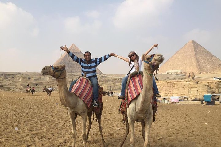 VIP Private Tour Giza Pyramids ,Nile Dinner Cruise&Pyramid Inside - Photo 1 of 16