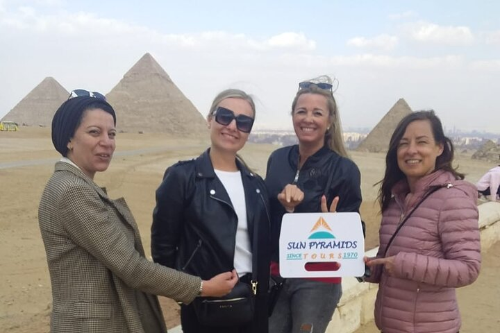Giza Pyramids & Sphinx From Cairo Airport or Hotels - Private Guided Tour - Photo 1 of 7