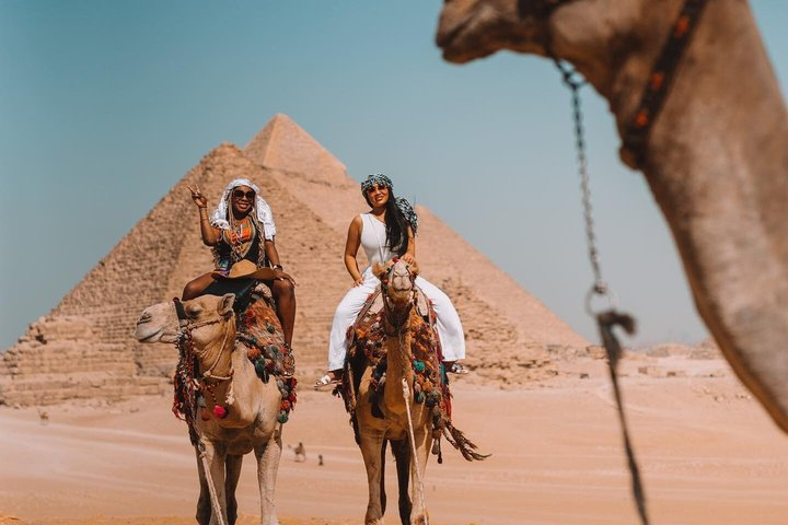 Top Rated Giza pyramids Tour and Sphinx from Cairo/Giza hotel - Photo 1 of 15