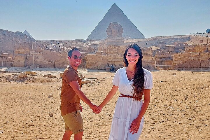Half day Guided Tours to Giza Pyramids & Sphinx - Photo 1 of 20