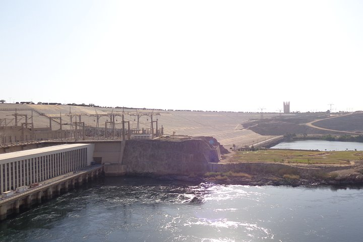 High Dam and Aswan Botanical Garden Tour - Photo 1 of 3