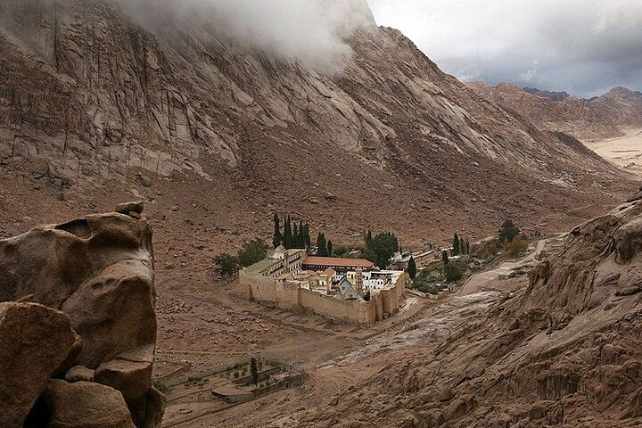 Hike Mt. Sinai and Gebl Katrin - Photo 1 of 8