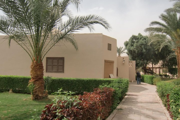 Howard Carter House