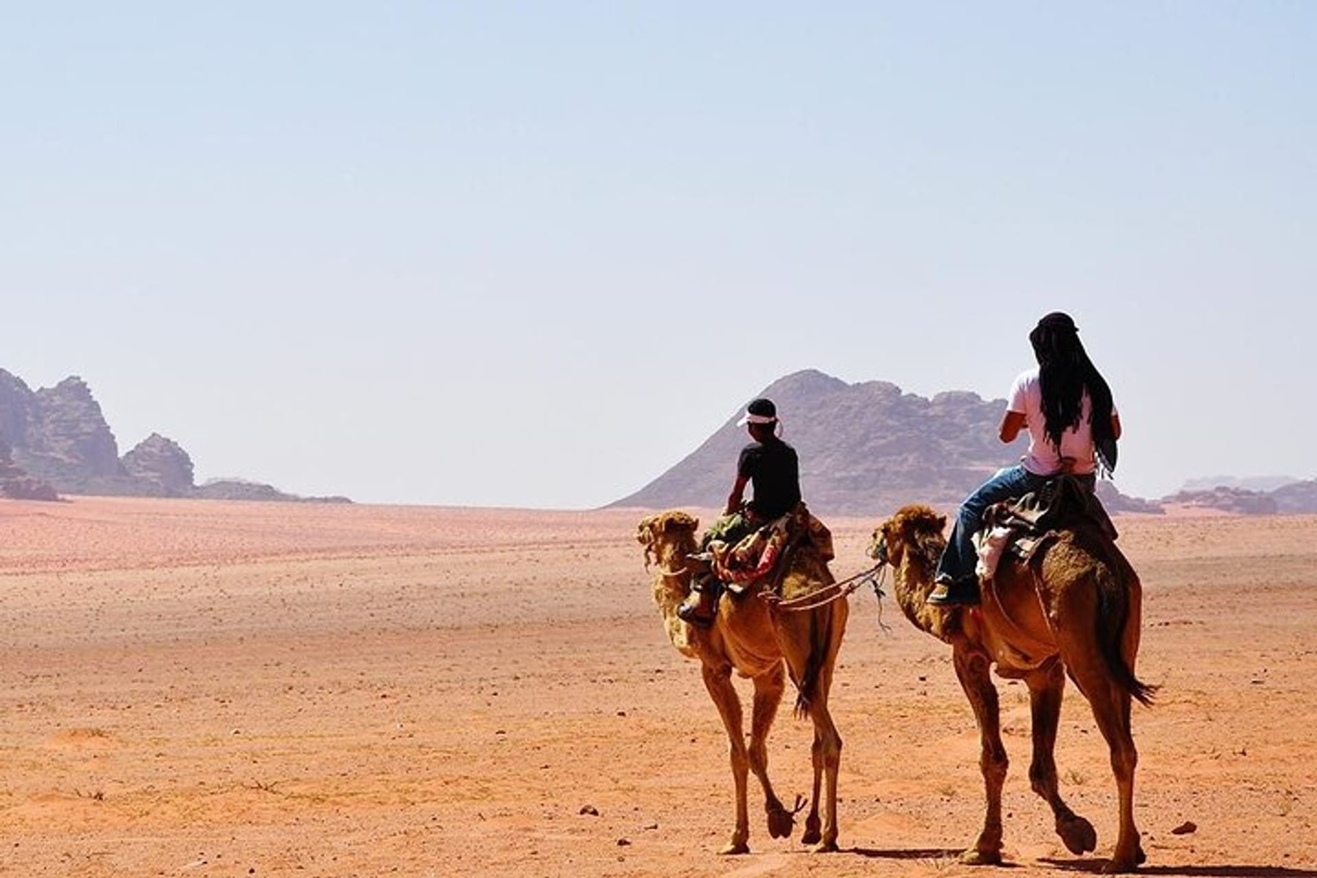 What Activities Can You Enjoy During the Morning Desert Safari Hurghada?