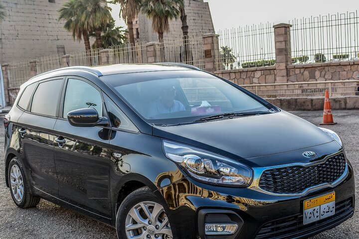 "VIP Private Transfer: Hurghada to Luxor - Luxury & Exclusivity"