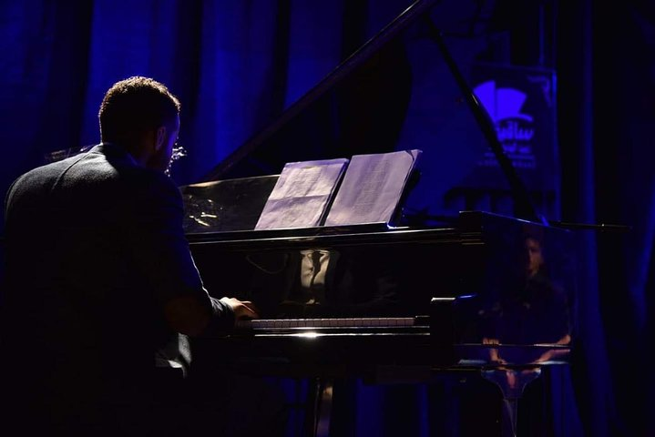 Live musical concerts tour - Photo 1 of 4