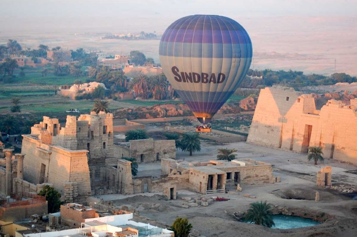 Luxor: Morning Hot Air Balloon Ride + Transfer - Photo 1 of 3