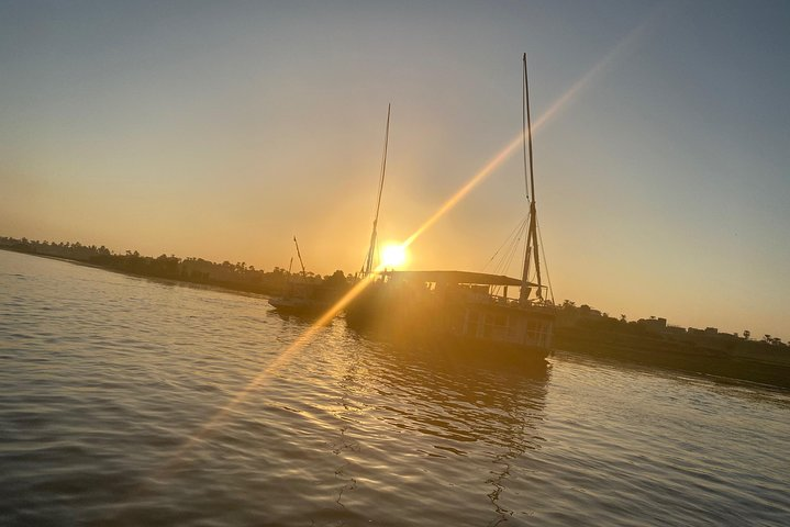 Luxor Overnight - Photo 1 of 7