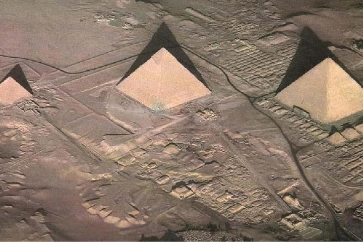 Multi-Day Sites of Giza and Cairo City Tour plus Egyptian Antiquities Museum - Photo 1 of 6