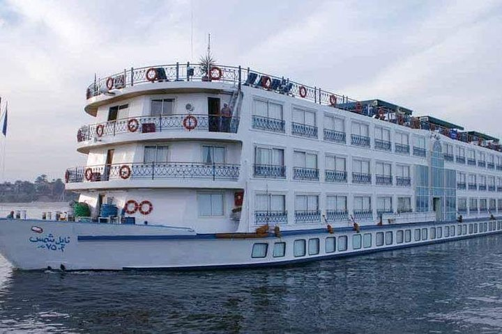 Nile Dinner Cruise from Cairo Hotels - Photo 1 of 8