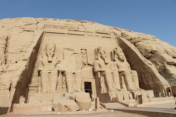 "One Day Tour from Aswan: Abu Simbel & Philae Temples" - Photo 1 of 25