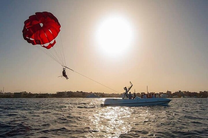Parasailing, Banana & Sofa Boat & Private transfer in Hurghada - Photo 1 of 6