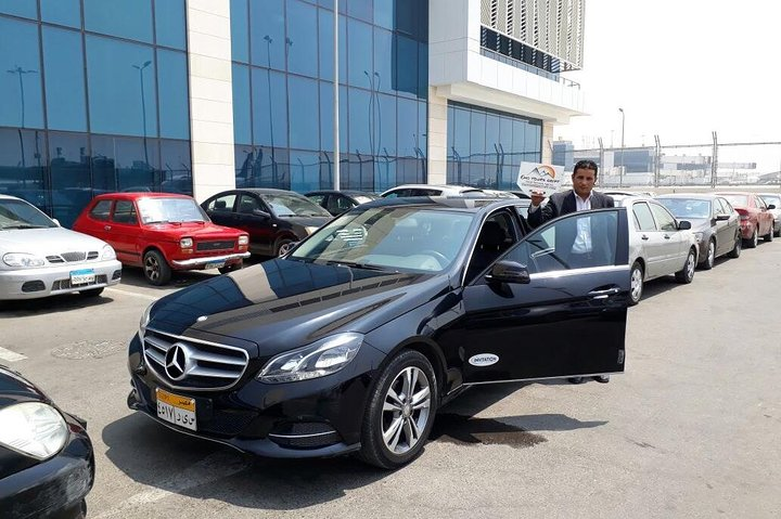 Pickup transfer from Cairo airport to downtown hotel - Photo 1 of 24